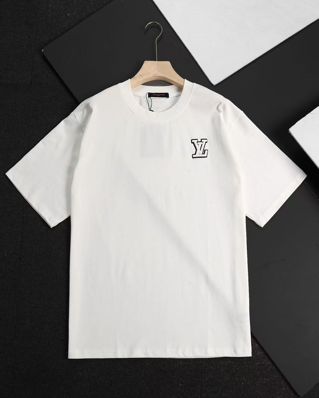 LV short-sleeved T-shirt