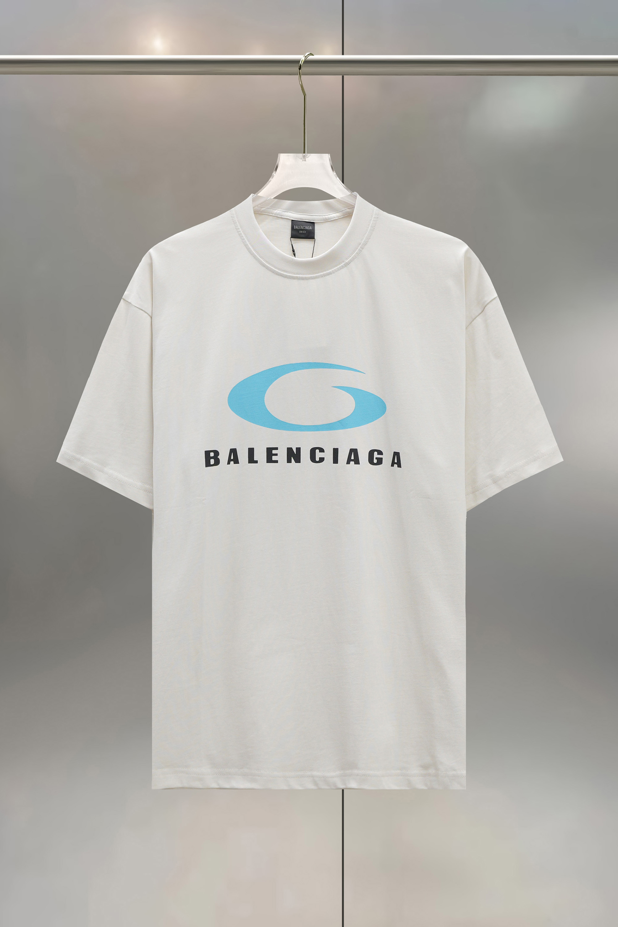 BALENCIAGA