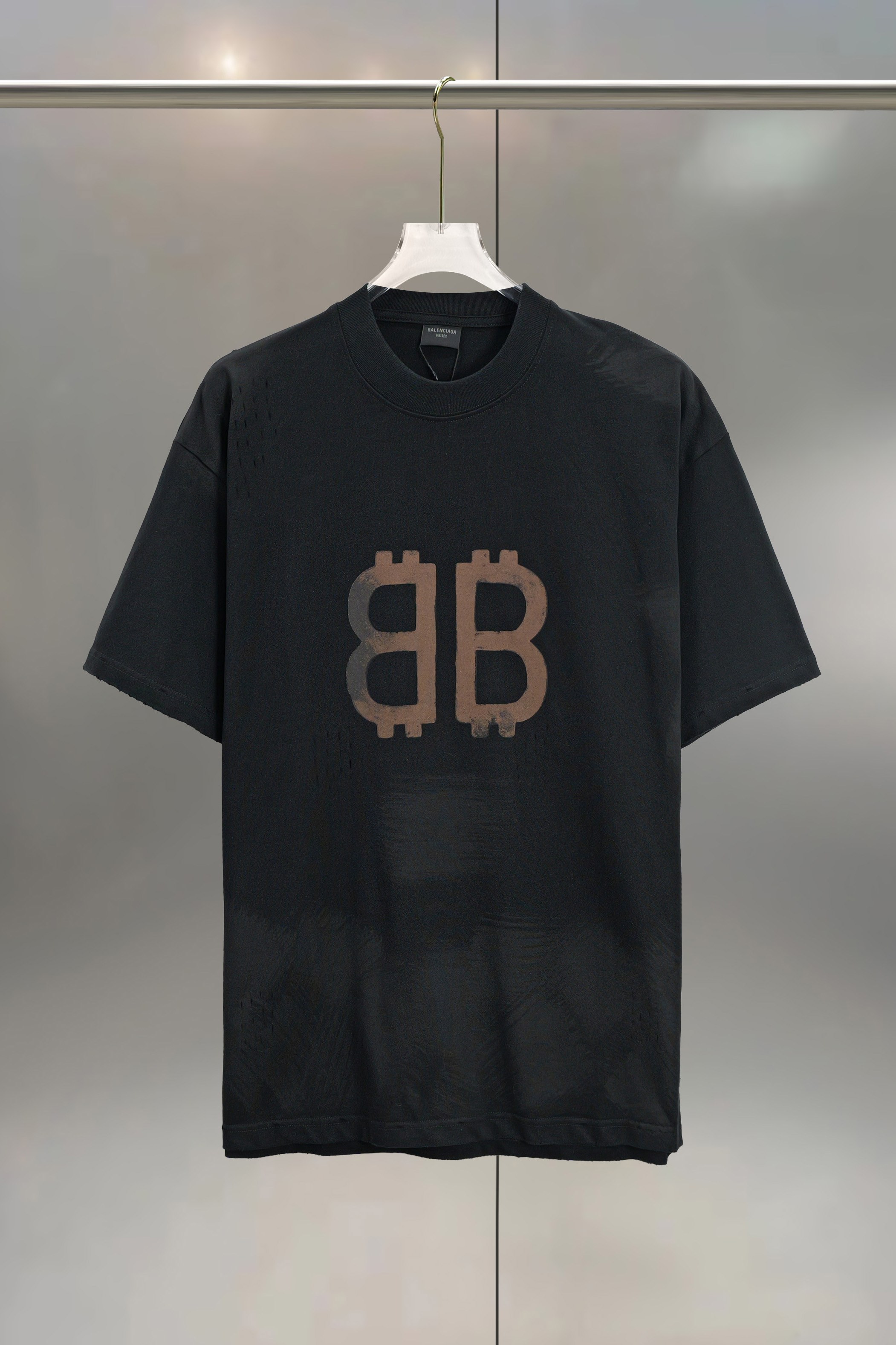 BALENCIAGA