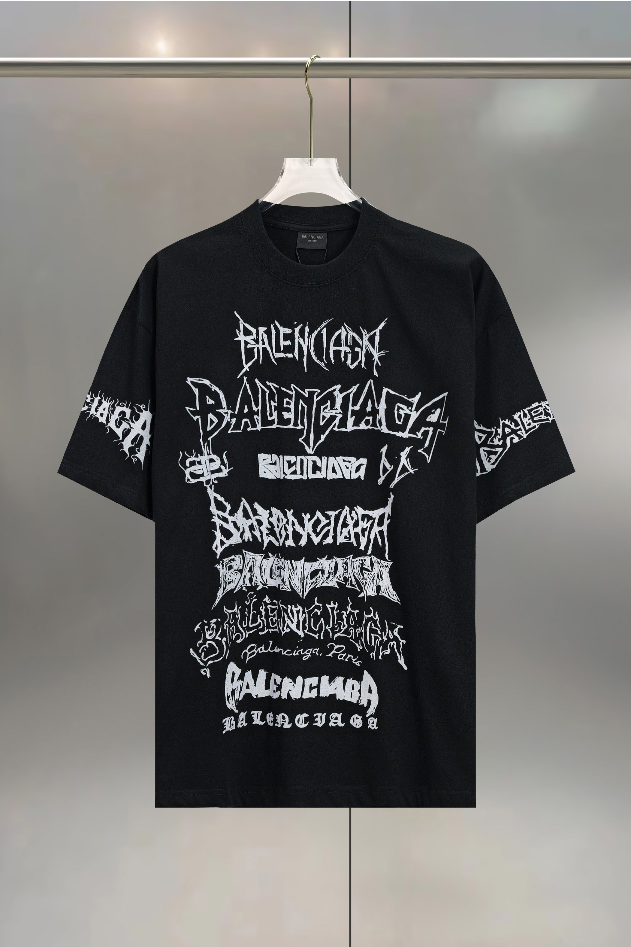 BALENCIAGA