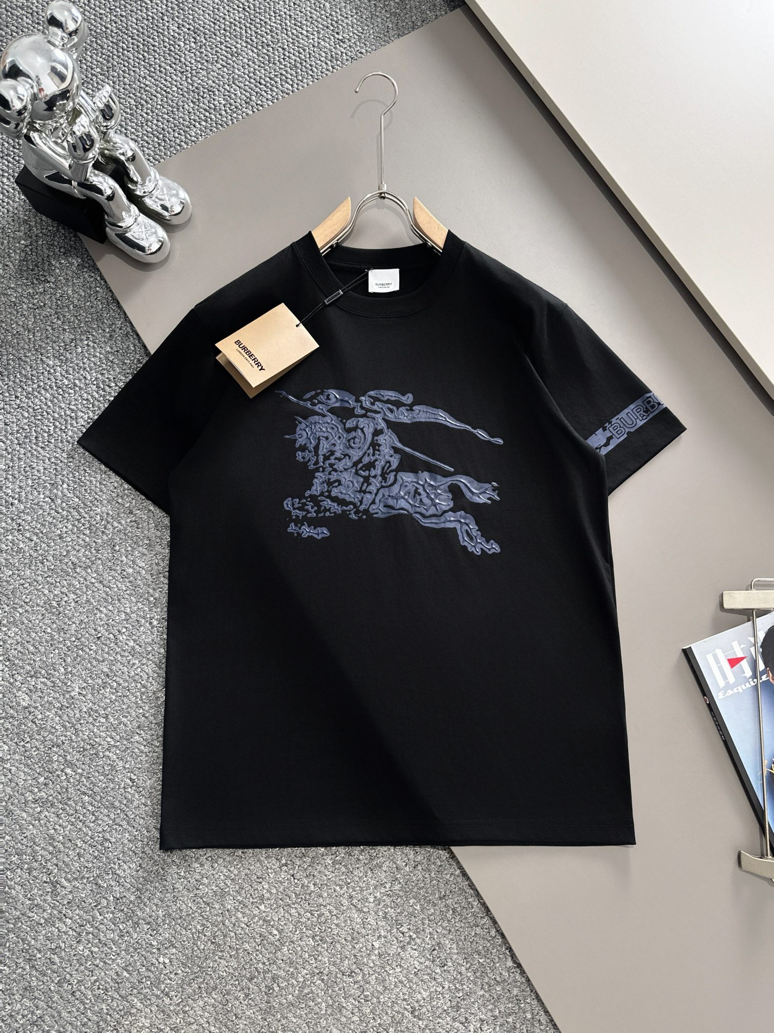 Burberry classic Knight Print T-shirt